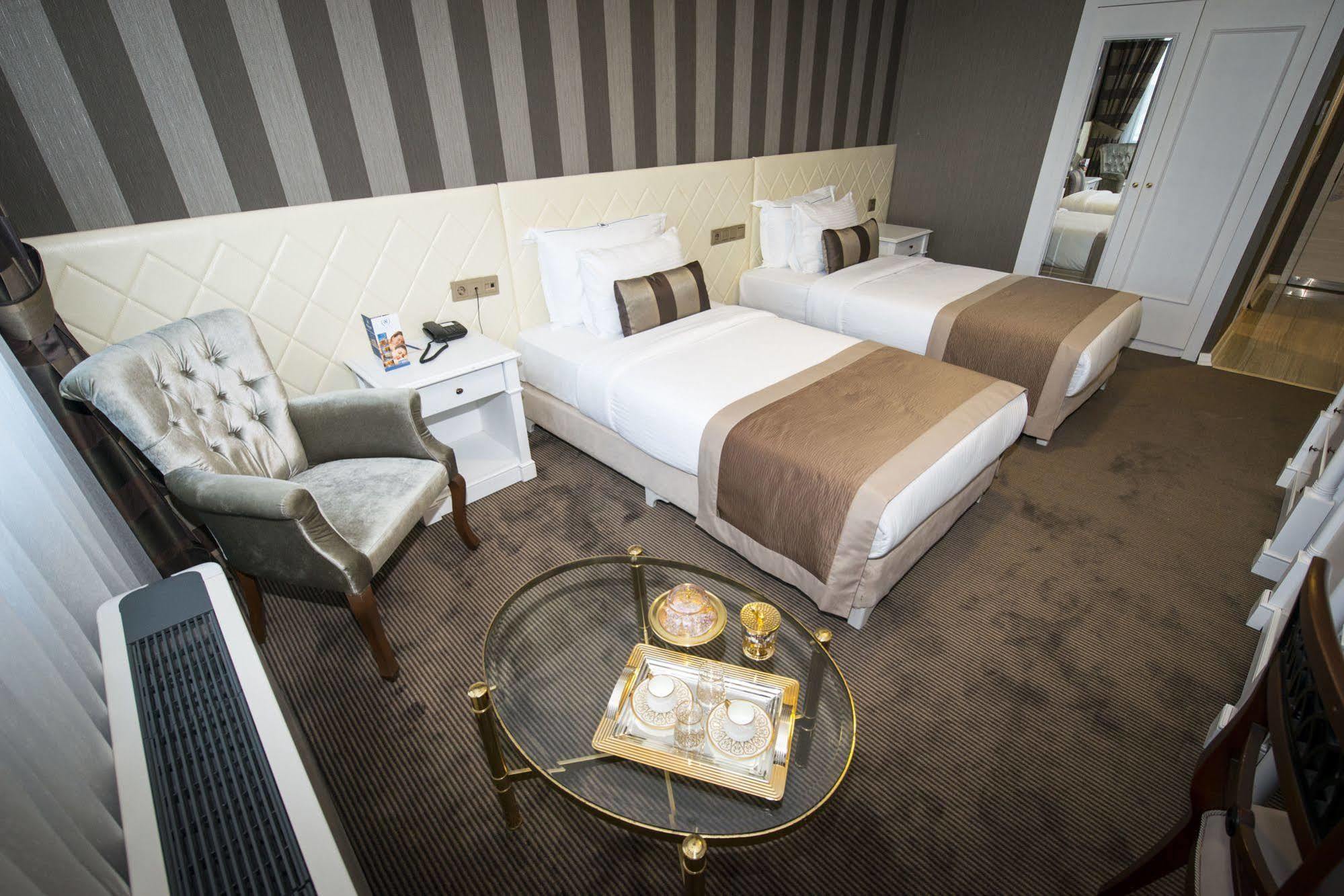 Hotel Manesol Fuar